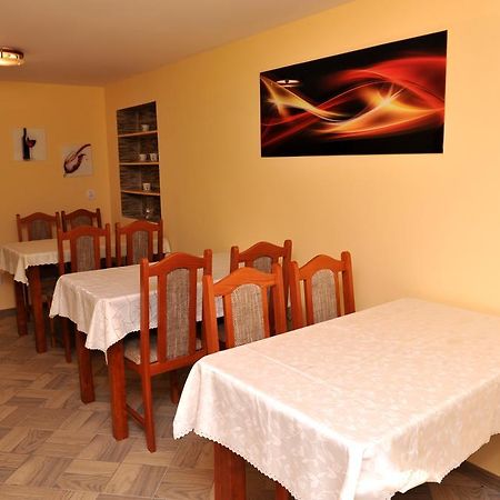 Pokoje I Apartamenty Iwona Ciechocinek Exterior photo